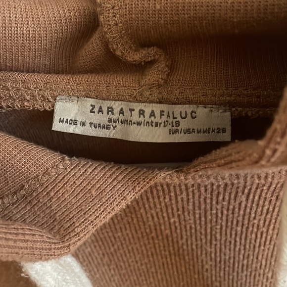 Zara hoodie size medium in tan color. - Picture 2 of 3